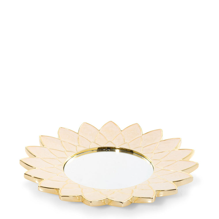 Lustra Shell Candle Tray Q2